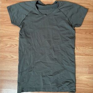 Lululemon Green Swiftly Tech Short Sleeve